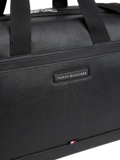Sac weekender noir aspect grainé pourvu d'une bandoulière amovible