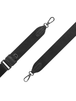 Sac à bandoulière bronze satiné pourvu d'une fermeture zippée
