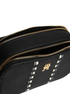 Sac à bandoulière noir aspect grainé pourvu de fermetures zippées
