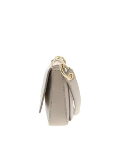 Sac beige uni avec une bandoulière et logo iconique à l'avant