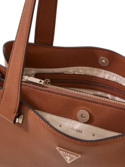 Sac à main porté épaule camel aspect grainé pourvu de deux anses plates