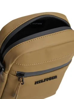 Sacoche moutarde unie avec bandoulière réglable et logo en métal noir