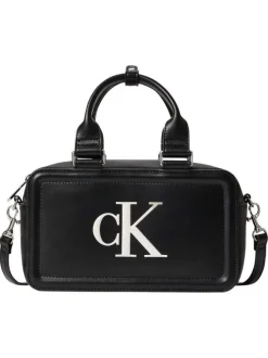 Sac porte mains noir uni avec bandoulière et un logo en gros