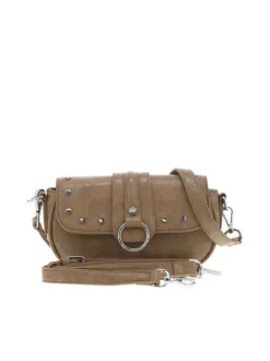 Sac taupe uni avec des clous métalliques et revêtement aspect crocodile