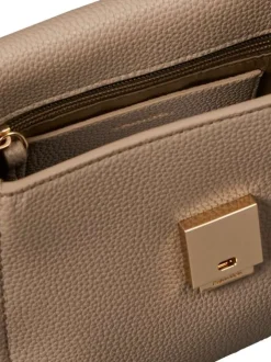 Sac taupe uni avec une bandoulière réglable et une anse en chaine dorée