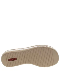 Sandales blanches et beiges à talon compensé et avec des sangles