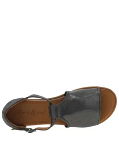 Sandales en cuir noires satinées fermées au talon et à boucle à ardillon