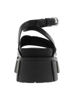 Sandales en cuir noir à semelle chunky fermées par boucle à ardillon