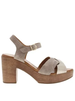 Sandales en cuir taupe en daim à talon décroché haut aspect bois
