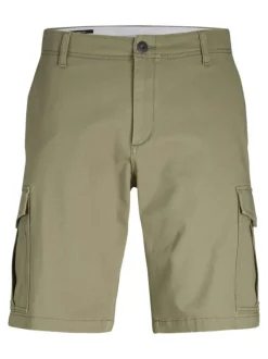 Short en coton kaki uni avec une coupe cargo et des poches latérales