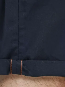 Short chino Bowie Short en coton marine uni avec une coupe droite et à 4 poches