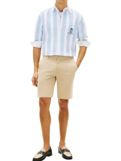 Short chino Denton en coton beige à coupe droite pourvu de multiples poches