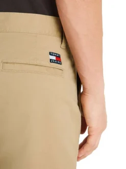 Short chino en coton biologique sable uni avec une coupe droite