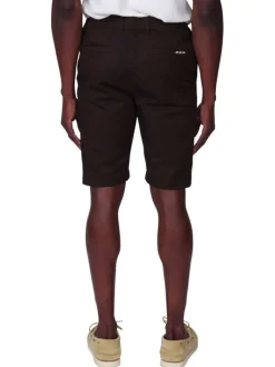 Short chino en coton marron uni avec des poches passepoilées à l’arrière