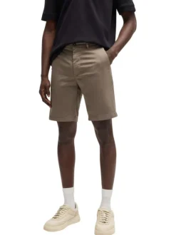 Short chino en coton marron uni à coupe regular fit avec des passants
