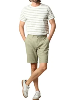 Short chino en coton vert d'eau uni avec des passants pour ceinture