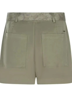 Short chino kaki uni avec une coupe droite et une ceinture imprimée à la taille