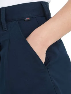 Short Claire en coton marine uni avec une coupe chino et poches latérales