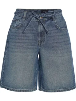 Short en coton bleu uni avec une coupe droite et de multiples poches