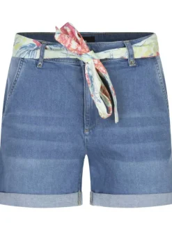 Short en coton bleu uni avec une coupe droite et quatre poches