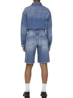 Short long en coton bleu uni avec une coupe large à zip et à bouton