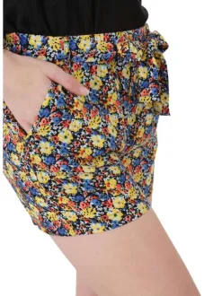 Short multicolore avec un imprimé floral intégral et une coupe courte