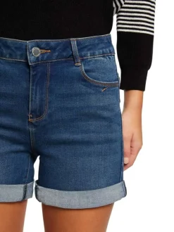 Short à revers 5 poches bleu stone effet délavé avec une coupe droite