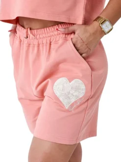 Short rose en jogging à coupe droite avec 3 poches et coeur blanc brodé