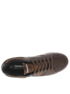 Sneakers brunes à talon plat avec des lacets et bandes bleues marine