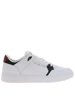 Sneakers en cuir blanches avec semelle à talon plat et empiècements contrastés