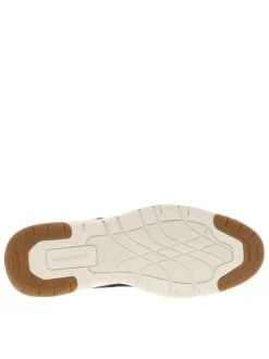 Sneakers en cuir bleues marine en maille à semelle plate écrue et à lacets ronds