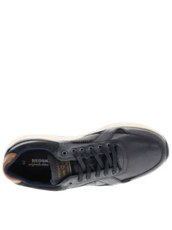 Sneakers en cuir bleu marine avec semelle à talon plat et lacets