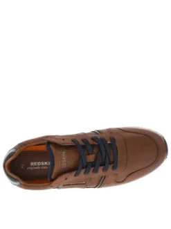 Sneakers en cuir cognac à semelle à talon plat, à lacets et empiècement