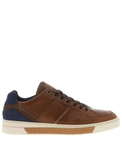 Sneakers en cuir patiné marron à semelle vulcanisée et lacets plats