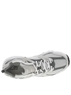 Sneakers multisport perle à semelle à talon plat et à lacets