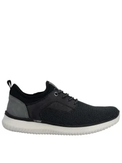 Sneakers noires à talon plat avec une languette d'aisance à l'arrière