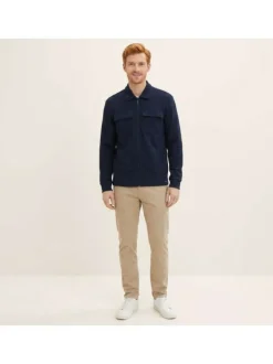 Surchemise en coton marine uni avec une coupe droite et un col à revers