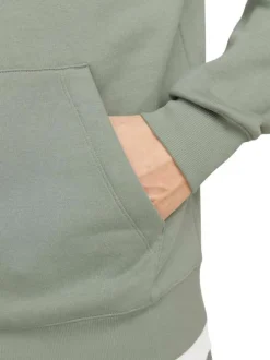 Sweat à capuche tilleul uni avec une coupe droite et une poche kangourou