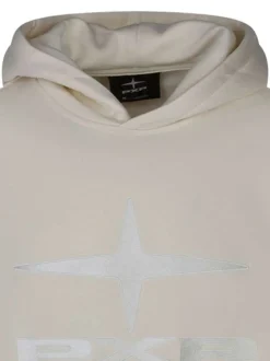 Sweat écru brodé avec une broderie sur la poitrine et à col à capuche