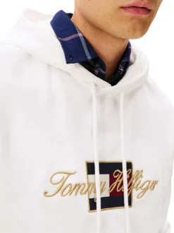 Sweat en coton blanc fantaisie pourvu d'un col à capuche avec cordons de serrage