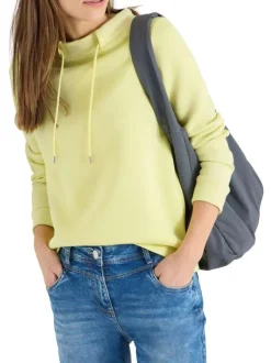 Sweat jaune uni pourvu d'une coupe droite et d'un col montant