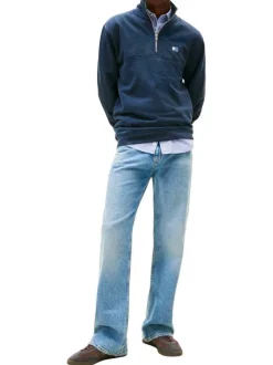 Sweat marine uni avec une coupe droite et un col camionneur