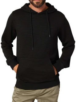 Sweat noir avec un motif quadrillage en relief et un col à capuche