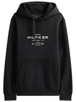 Sweat noir motif fantaisie pourvu d'un col à capuche avec cordons de serrage