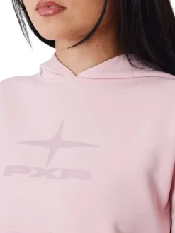 Sweat rose uni avec une coupe cropped à capuche et à manches longues