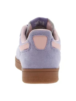 Tennis lilas à talon plat avec semelle marron et lacets plats tressés
