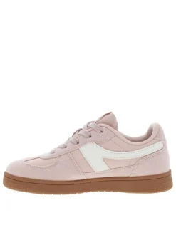 Tennis roses à semelle marron avec lacets plats tressés et talon plat