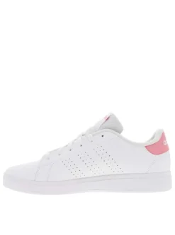 Tennis roses avec une semelle à talon plat et logos contrastés