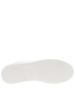 Tennis blanches avec le nom de la marque en petit et à lacets plats