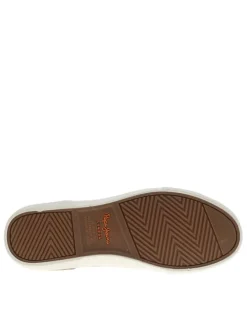 Tennis bleu marine avec un talon plat et des lacets tressés